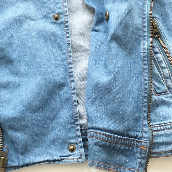 Mike & Chris Motorcycle Biker Denim Vest - Picture 8 of 11